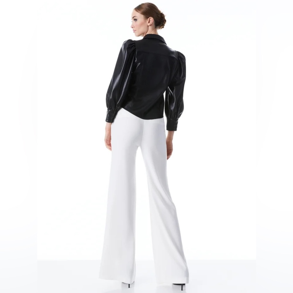 Alice+Olivia vegan leather puff sleeve blouse with a collar XS - Picture 4 of 7